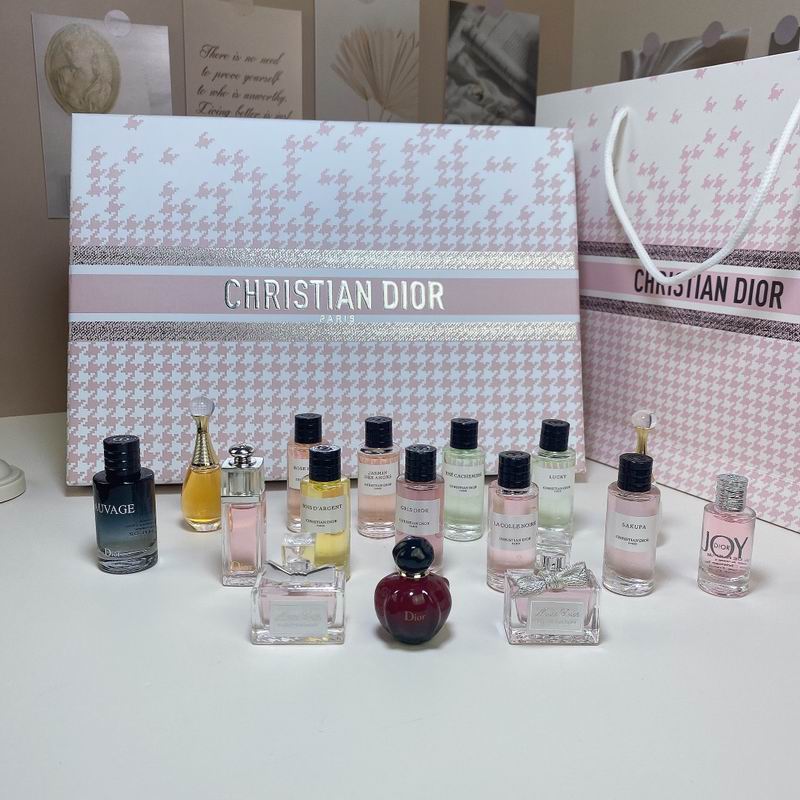 Dior 16PCS 96